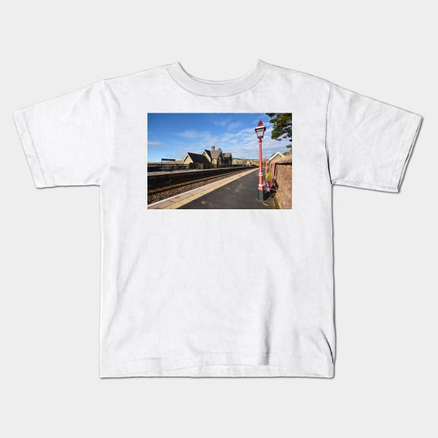 Dent Railway Station Kids T-Shirt by StephenJSmith